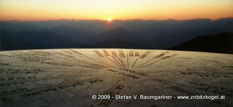 Sonnenuntergang am Zirbitzkogel