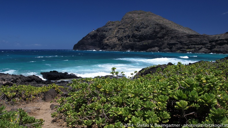 Blick auf den Makapuu Head vom Makapuu Beach Park, Oahu, Hawaii, USA 20100730_234908.jpg