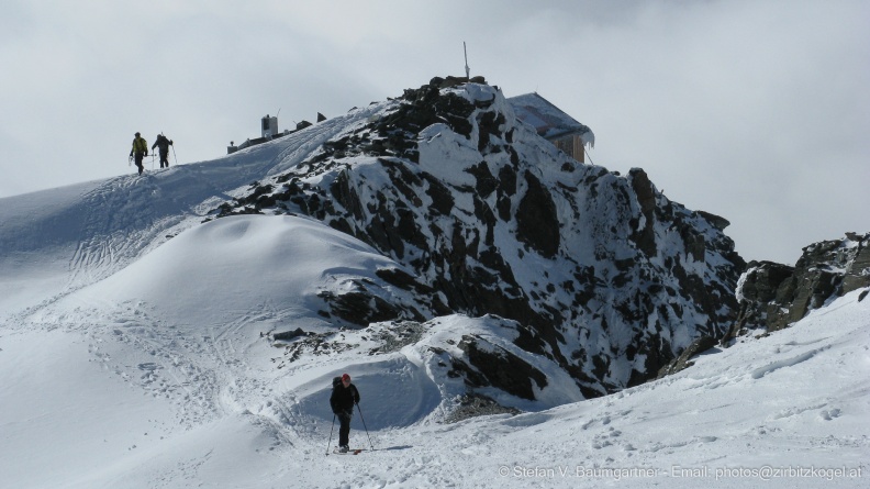 Aufstieg vorbei an der Erzherzog-Johann-Hütte zum Großglockner, Österreich 20090406_092914.jpg
