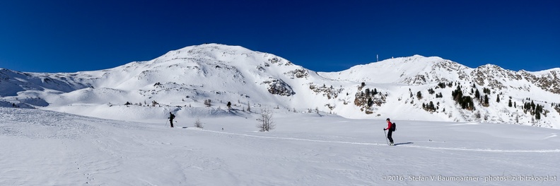Panorama der Zirbitzkogel-Ostseite beim Aufstieg durchs Hintertal panorama01_zirbitzkogel_20160327.jpg